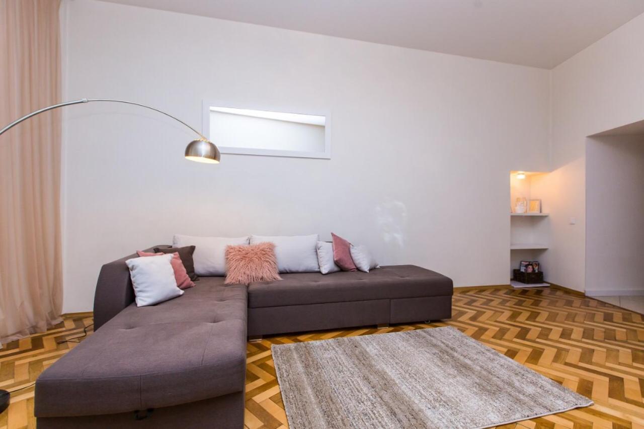 Miamo Apart Гнатюка 18 Lviv Luaran gambar