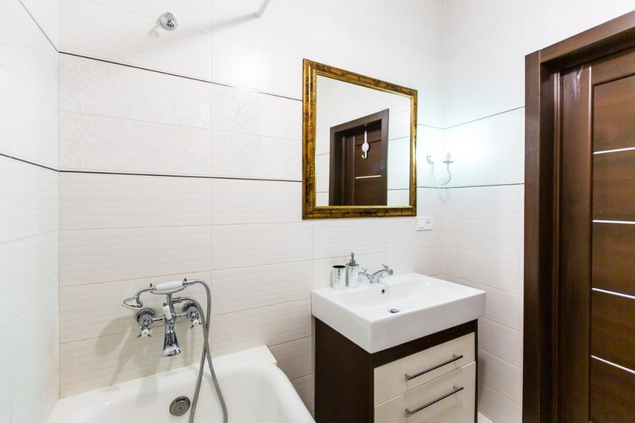 Miamo Apart Гнатюка 18 Lviv Luaran gambar